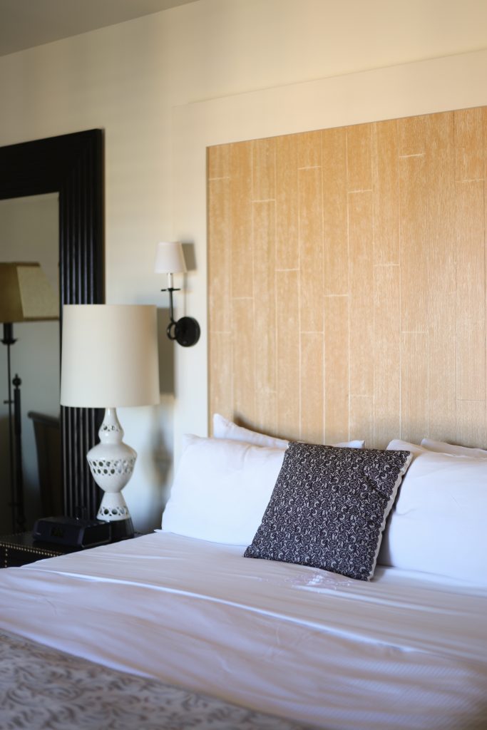 Ashley from Two Peas in a Prada shares her stay at Hotel Valencia on Santana Row. 