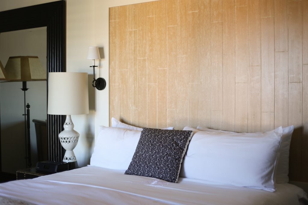 Ashley from Two Peas in a Prada shares her stay at Hotel Valencia on Santana Row. 
