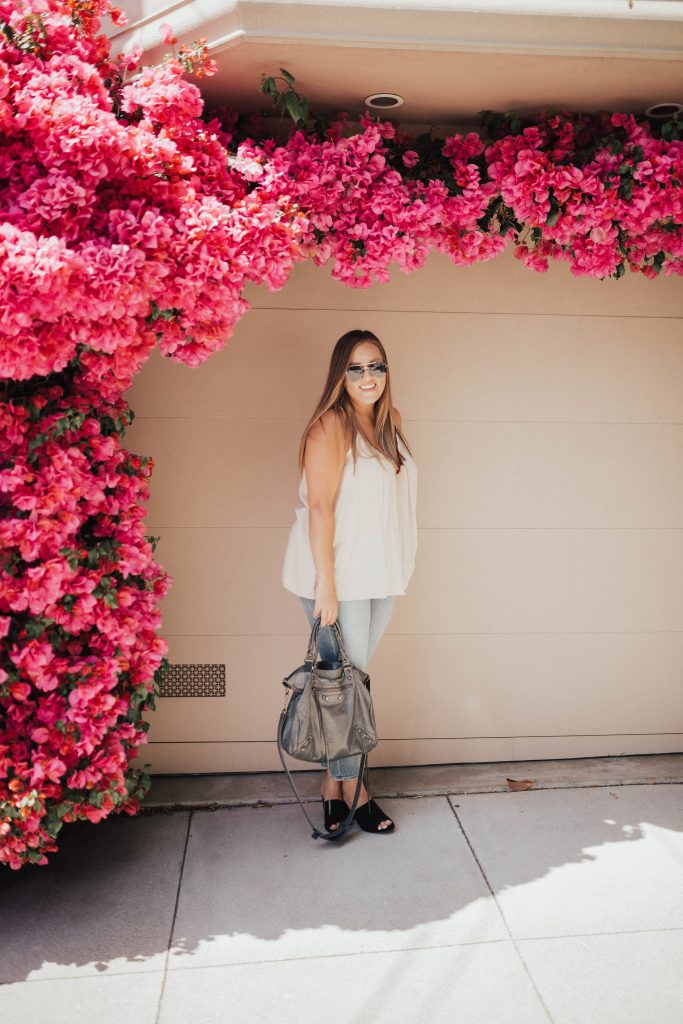 Ashley from Two Peas in a Prada shares her favorite summer top under $25, the beauty of San Francisco, as well as more picks that are also under $25. 
