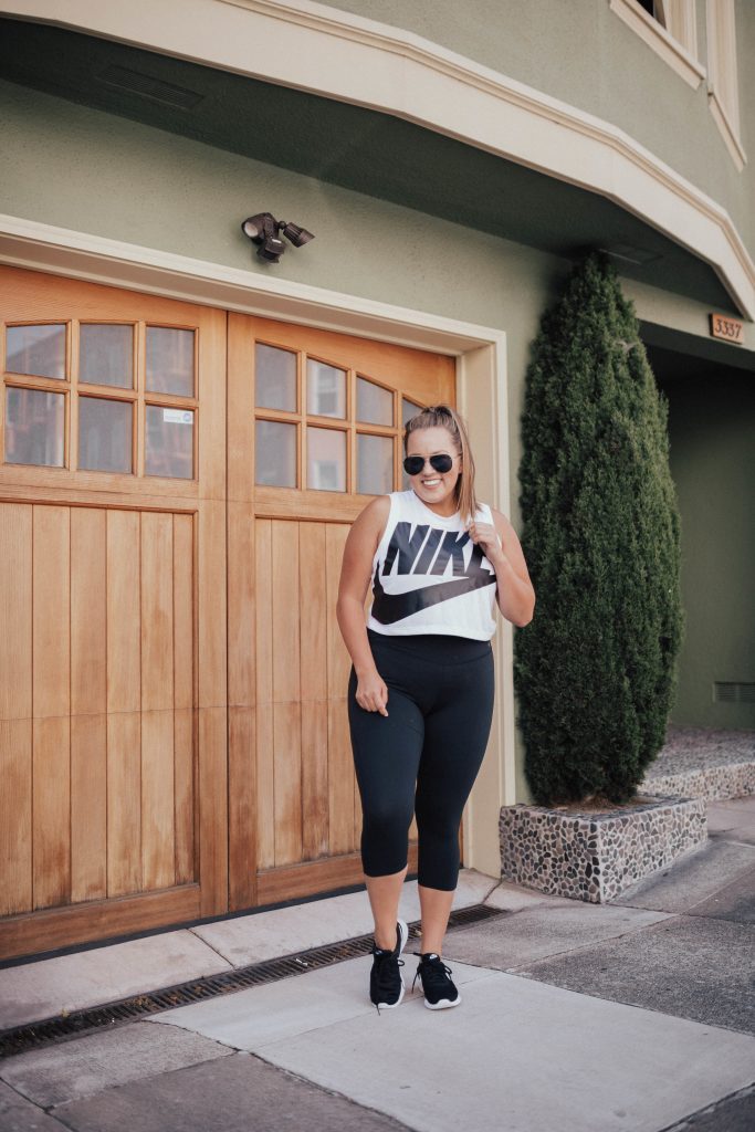 Ashley from Two Peas in a Prada shares her top fitness studios in San Francisco, plus how to find gym motivation for the summer. 