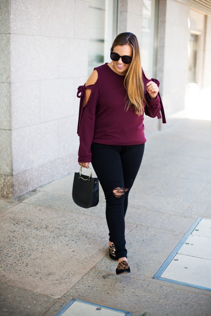 Ashley from Two Peas in a Prada shares my favorite sweatshirts from the Nordstrom Anniversary Sale. 