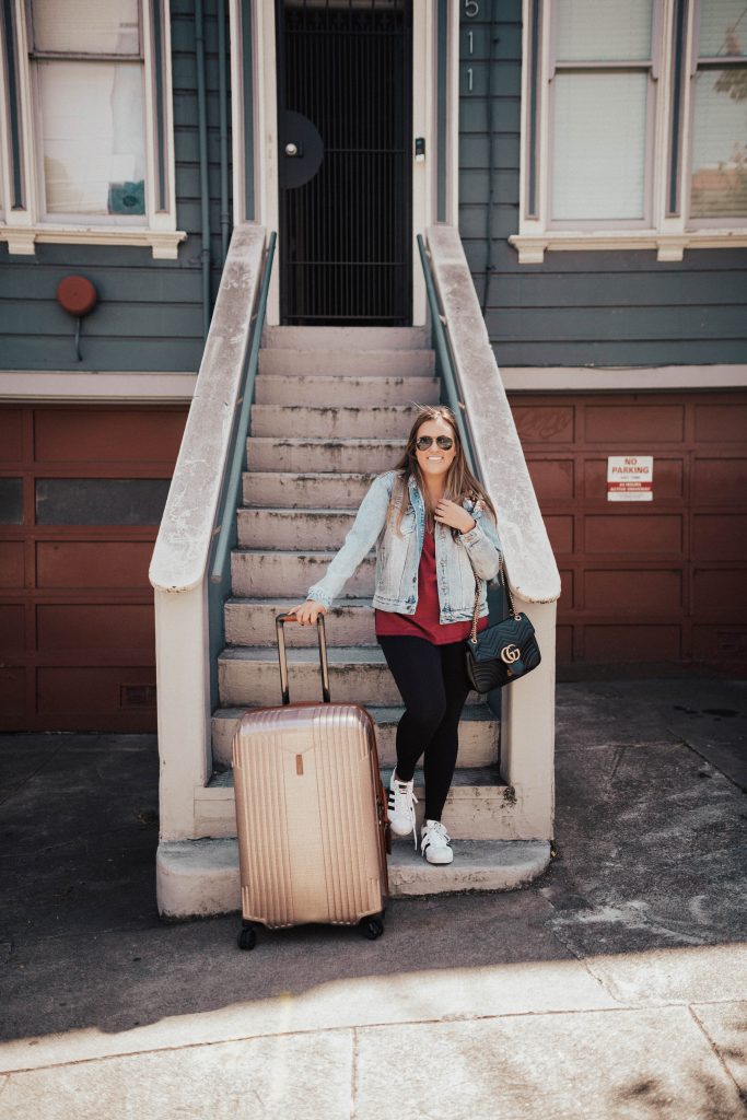 Ashley Zeal from Two Peas in a Prada shares her tips on how to avoid jet lag. Featuring a rose gold spinner from Hartmann Luggage.