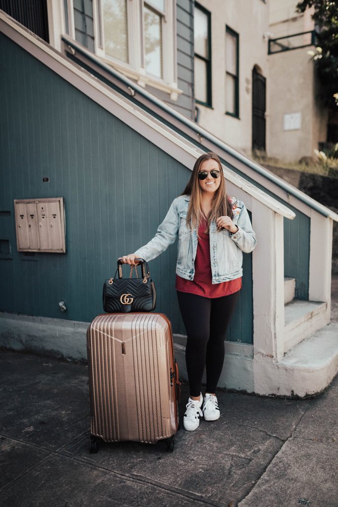 Ashley Zeal from Two Peas in a Prada shares her tips on how to avoid jet lag. Featuring a rose gold spinner from Hartmann Luggage.