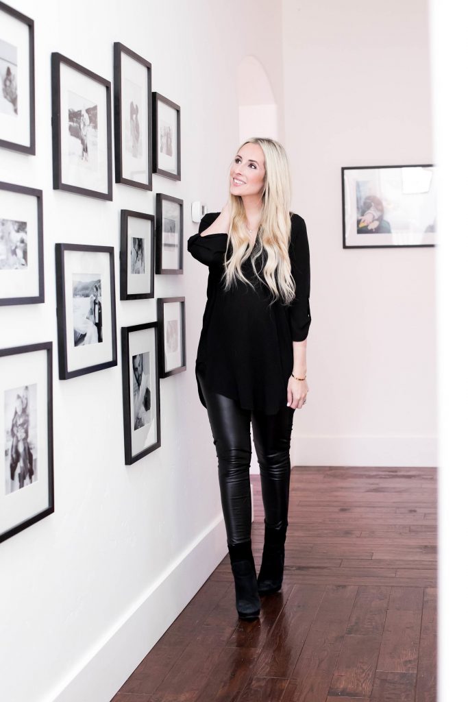 Emily Farren Wieczorek of Two Peas in a Prada shows how she made her Gallery Wall with Pottery Barn Galley Wall Frames. 