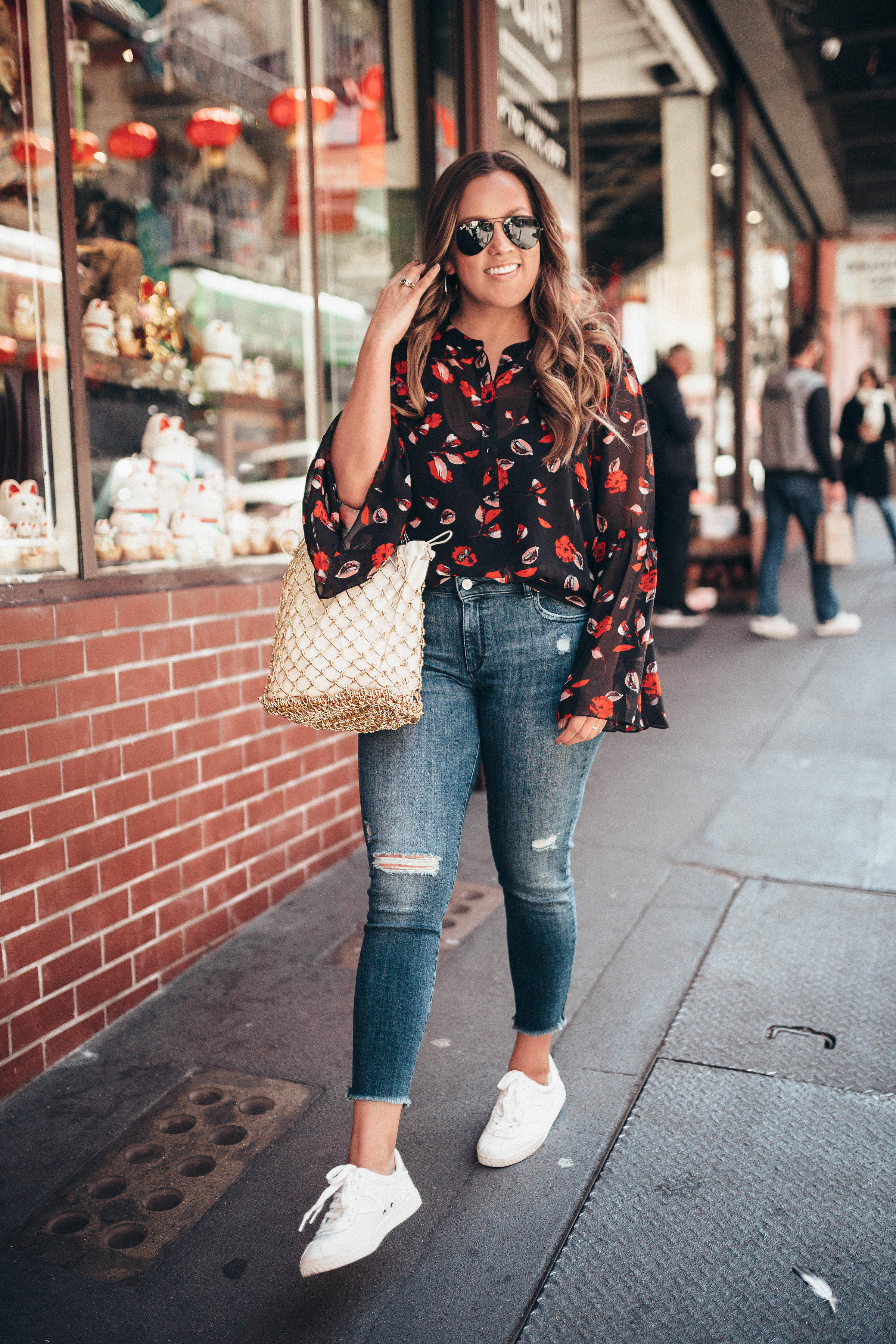 Ashley Zeal from Two Peas in a Prada shares her top picks for the last call of the Shopbop Sale. Get 25% off sitewide. Her jeans and sneakers on sale!