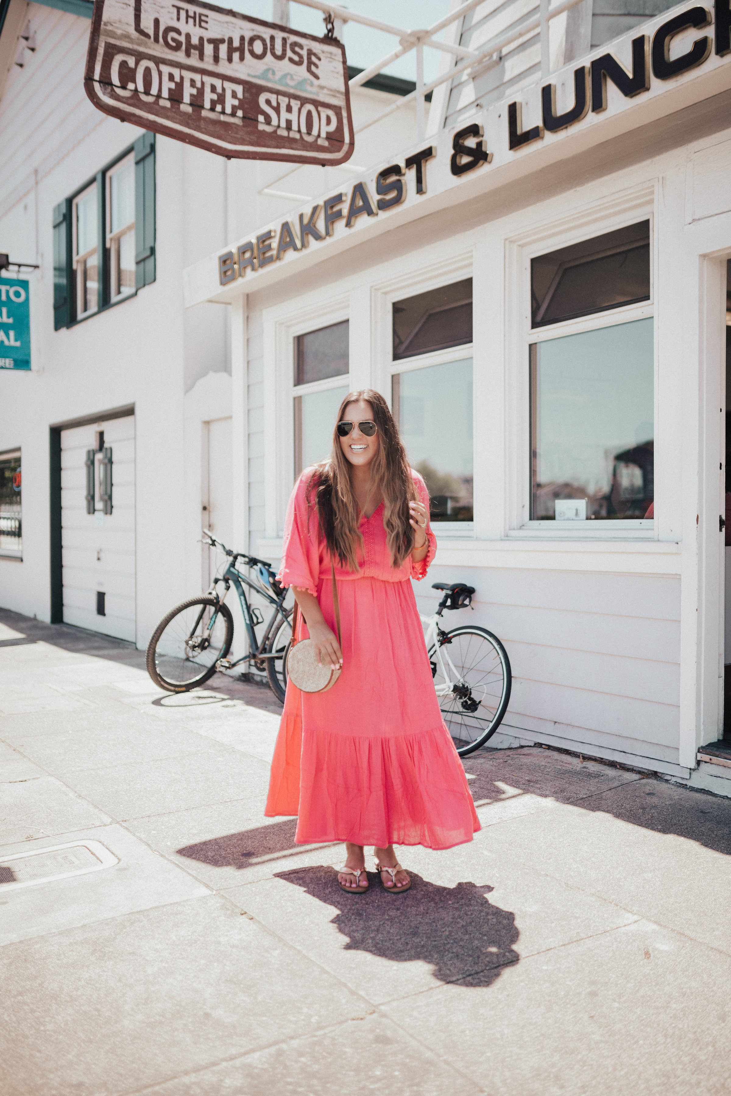 Ashley Zeal from Two Peas in a Prada shares her favorite dresses from her Simply Be Summer Lookbook. Simply Be is a size inclusive brand that ranges from 8-28.