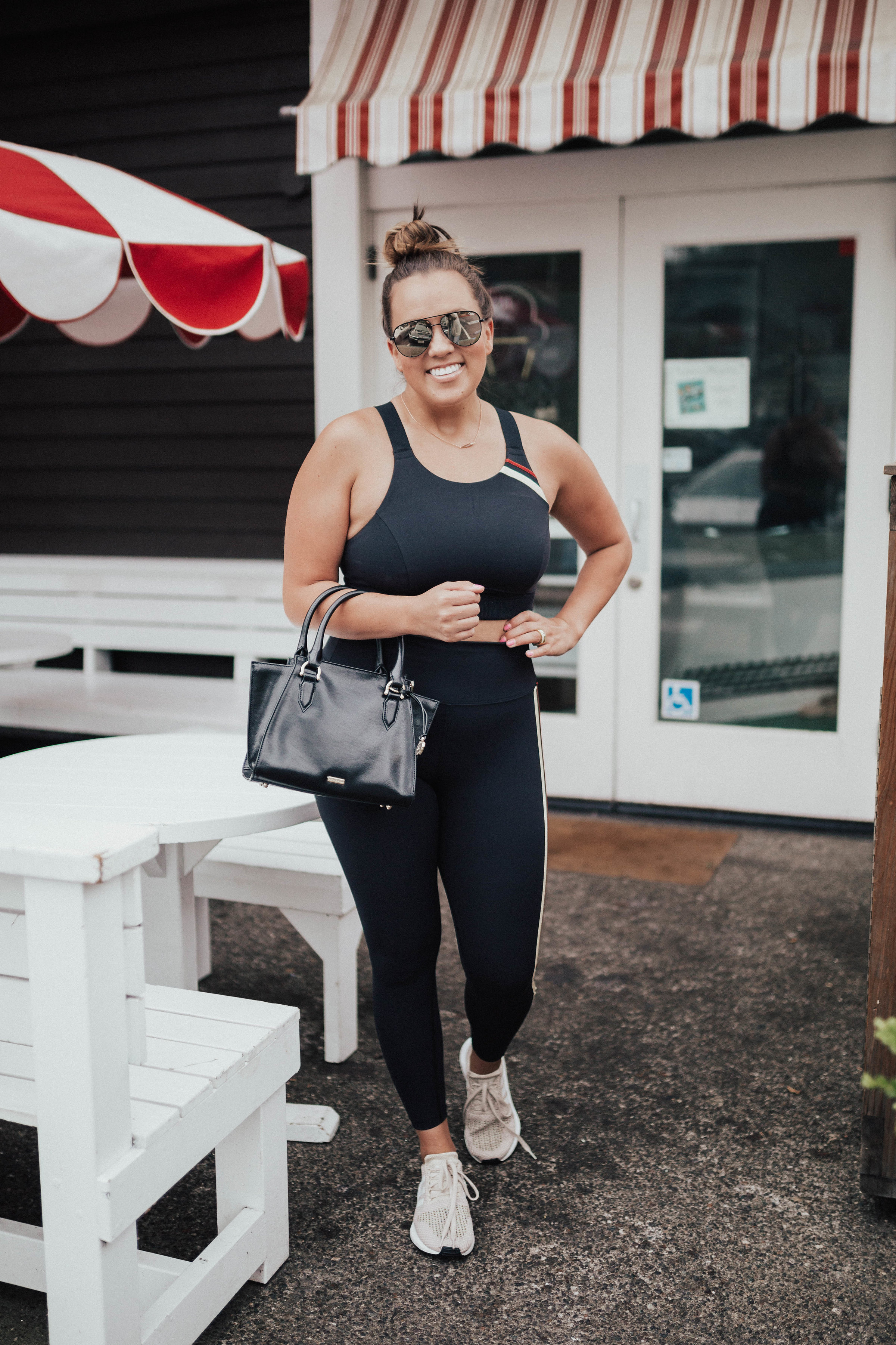 Ashley Zeal from Two Peas in a Prada shares her thoughts on the Free People Movement activewear line. She is wearing the FreeStyle leggings and sports bra. 