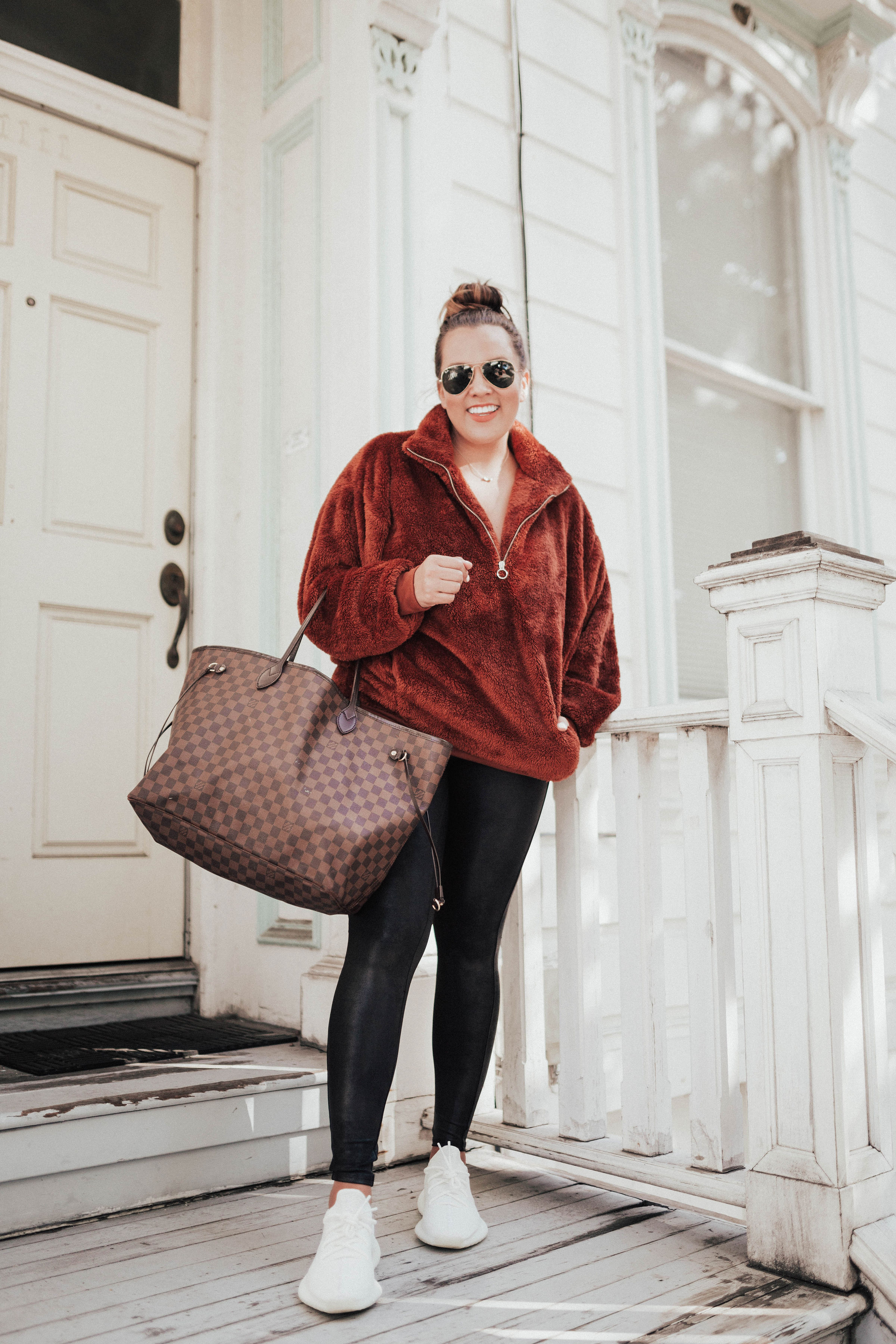 San Francisco blogger, Ashley Zeal, from Two Peas in a Prada shares 10 ways to style Spanx Leggings. They are currently on sale for 20% off!