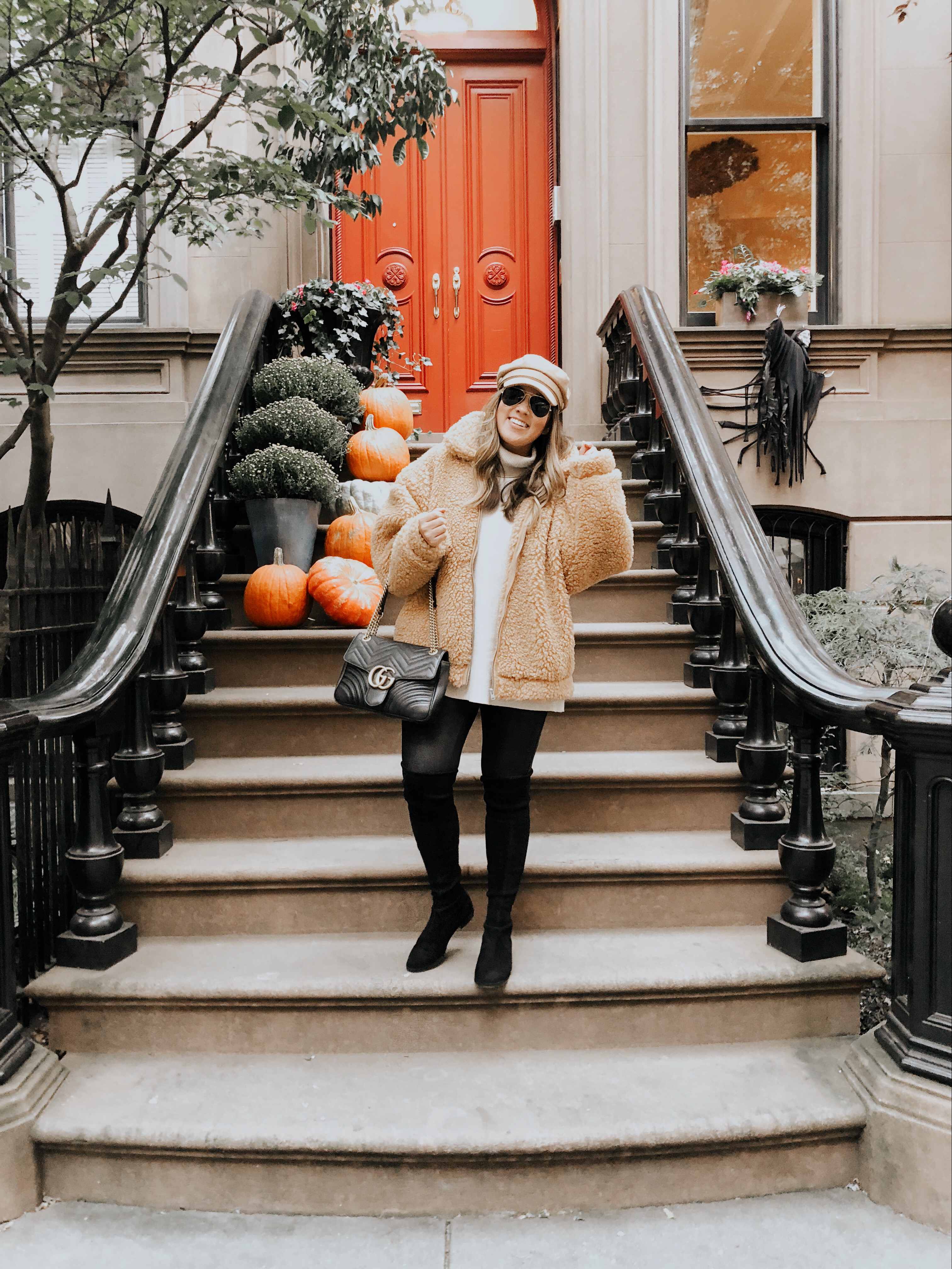 San Francisco blogger, Ashley Zeal, from Two Peas in a Prada shares 10 ways to style Spanx Leggings. They are currently on sale for 20% off!