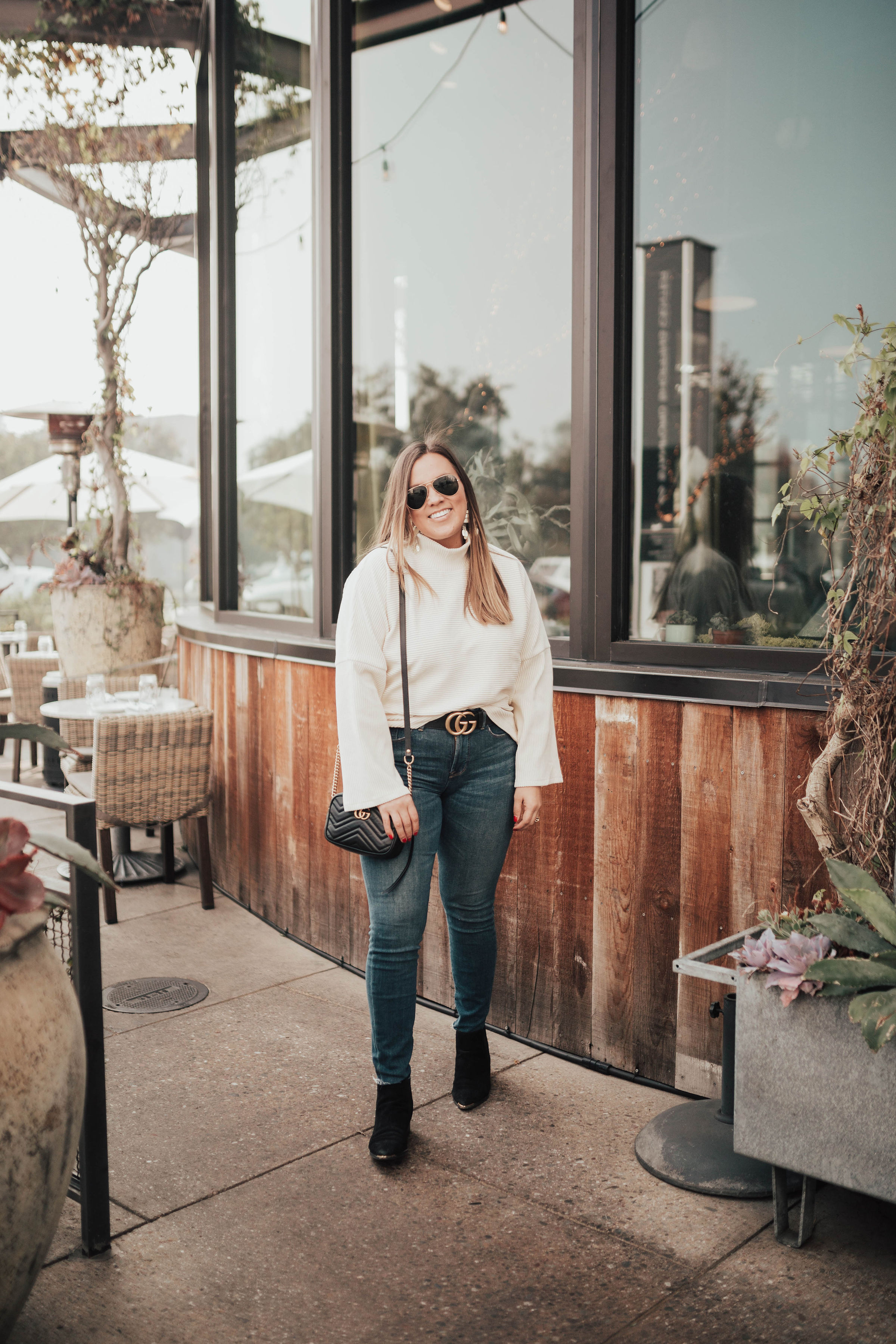 San Francisco bloggers Ashley Zeal and Emily Wieczorek share their November Top Ten Sellers featuring all the top-selling products that you guys have been buying!