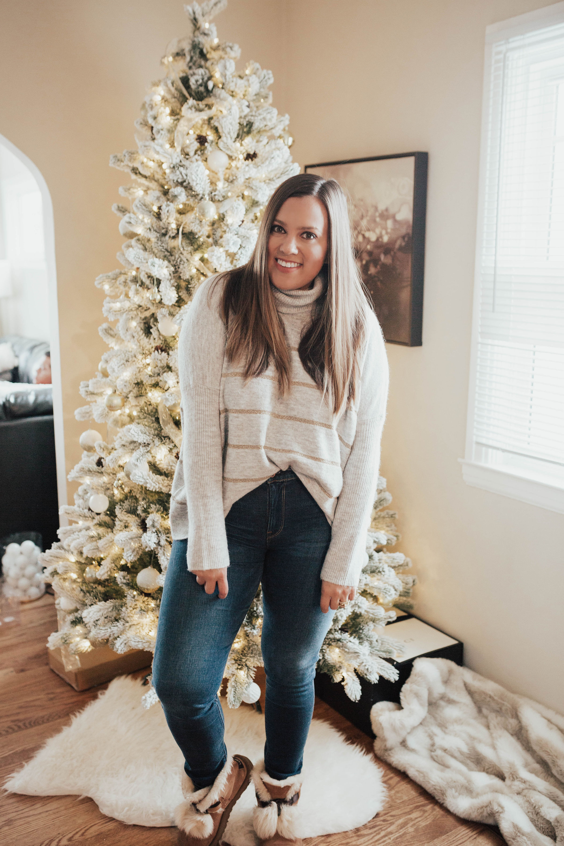 San Francisco blogger Ashley Zeal from Two Peas in a Prada shares her home for the holidays try on session with Evereve.