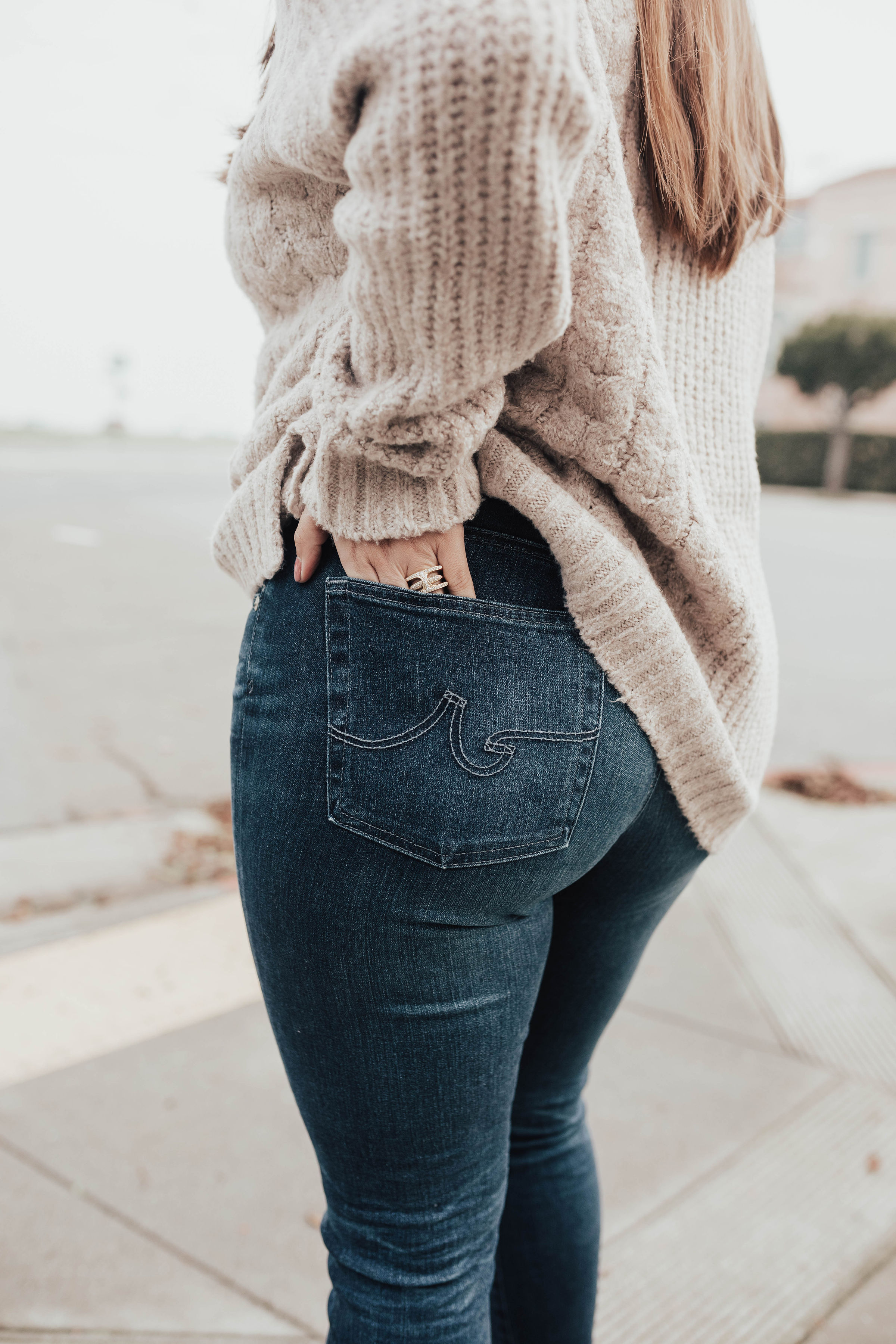 San Francisco blogger, Ashley Zeal, from Two Peas in a Prada shares her favorite jeans from the Evereve Denim Sale. All denim 15% off!