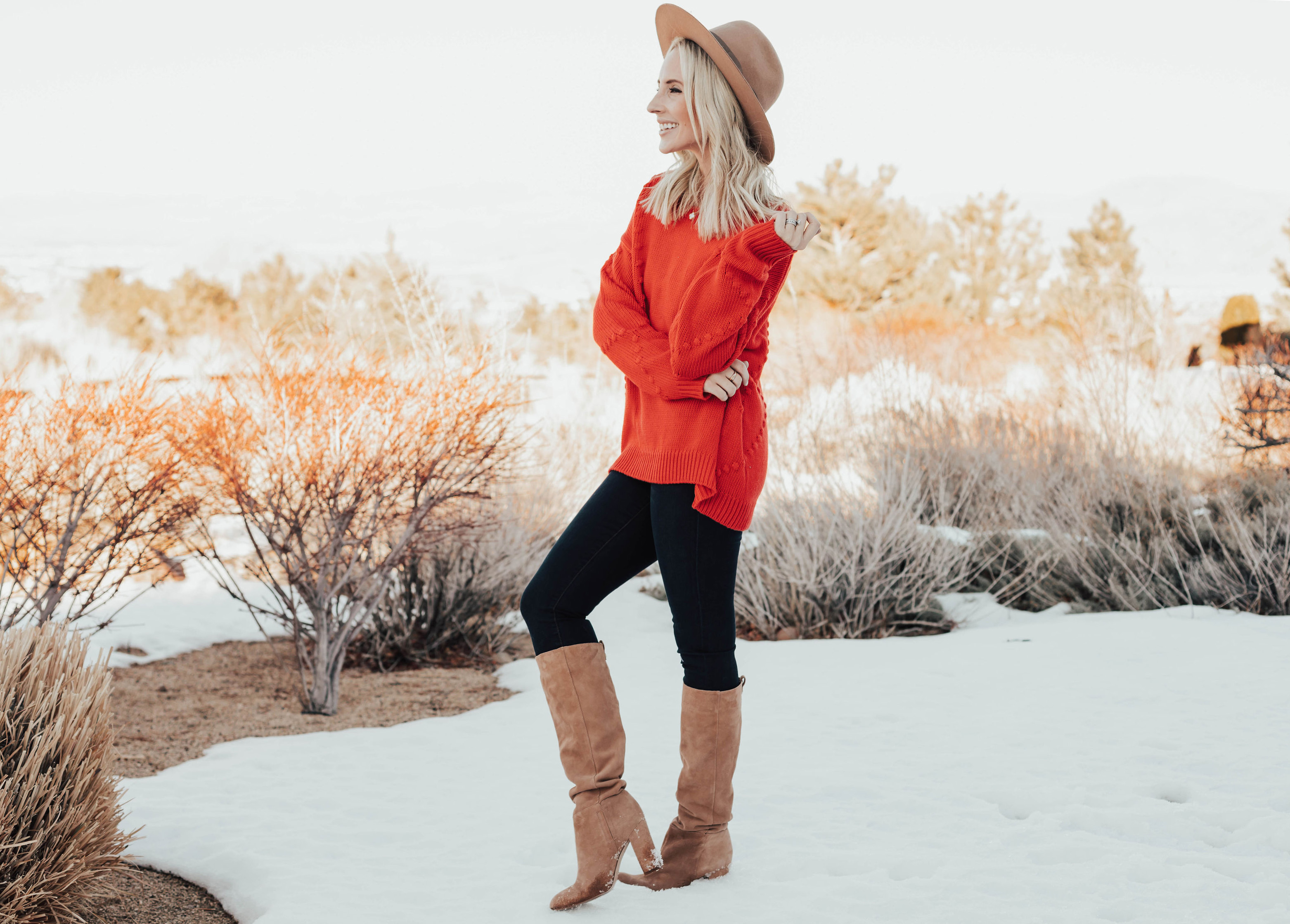 Reno, Nevada Blogger, Emily Farren Wieczorek of Two Peas in a Prada shares her favorite selects from the HUGE Evereve Denim Sale! 