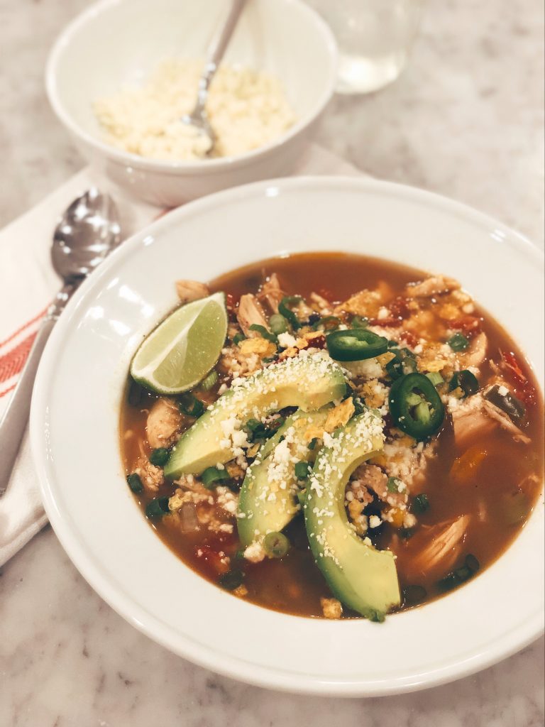 Reno, Nevada Blogger, Emily Farren Wieczorek of Two Peas in a Prada shares her favorite healthy crock pot recipe - Healthy Crock Pot Chicken Fajita Soup