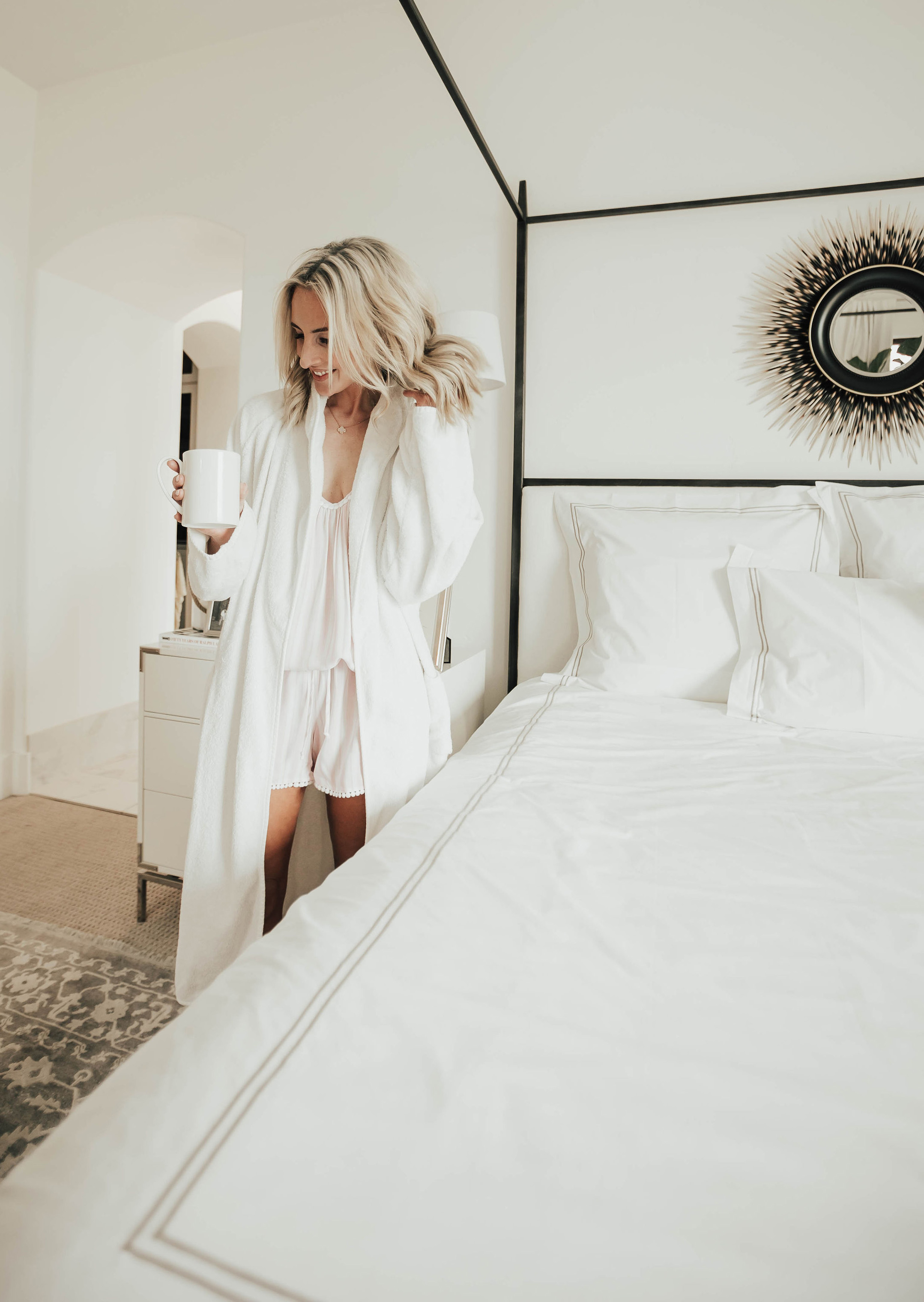 Reno Nevada blogger, Emily Farren Wieczorek of Two Peas in a Prada shares her new beautiful modern bedding from Bloomingdales!