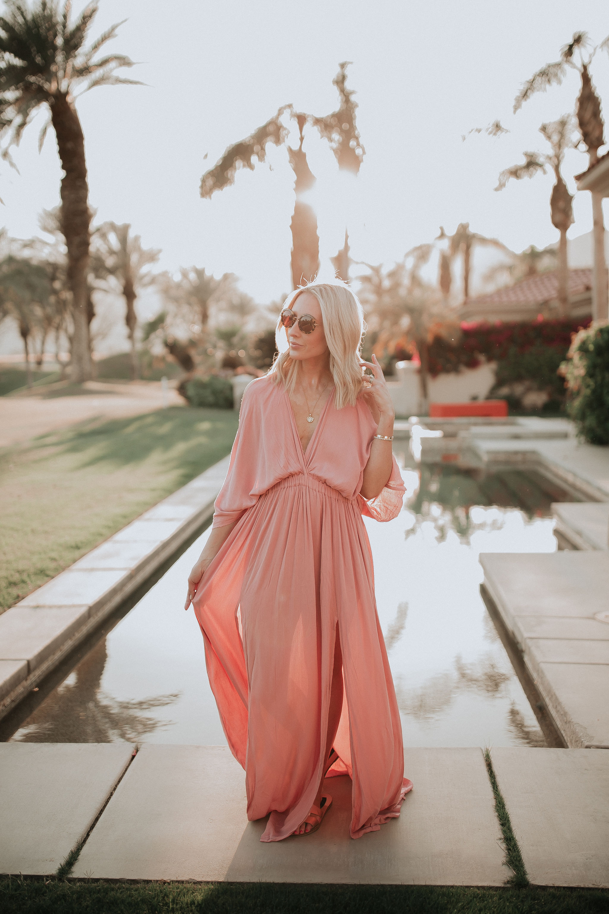 Reno, Nevada blogger, Emily Farren Wieczorek of Two Peas in a Prada talks about getting ready for her birthday trip and What To Pack For Cabo