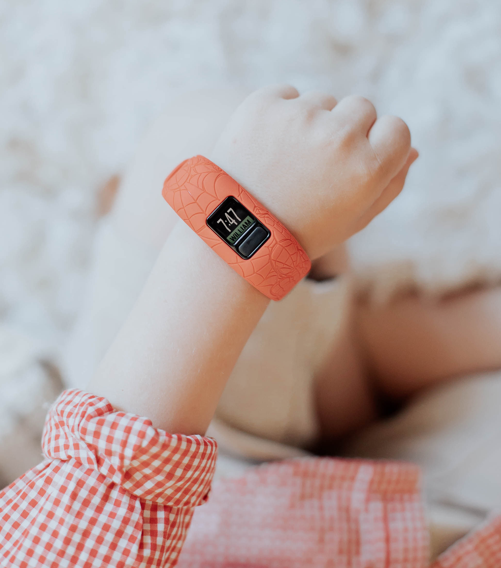 Reno, Nevada Blogger Emily Farren Wieczorek talks about her favorite gift for moms this Mother's Day - The Garmin VivimoveHR !