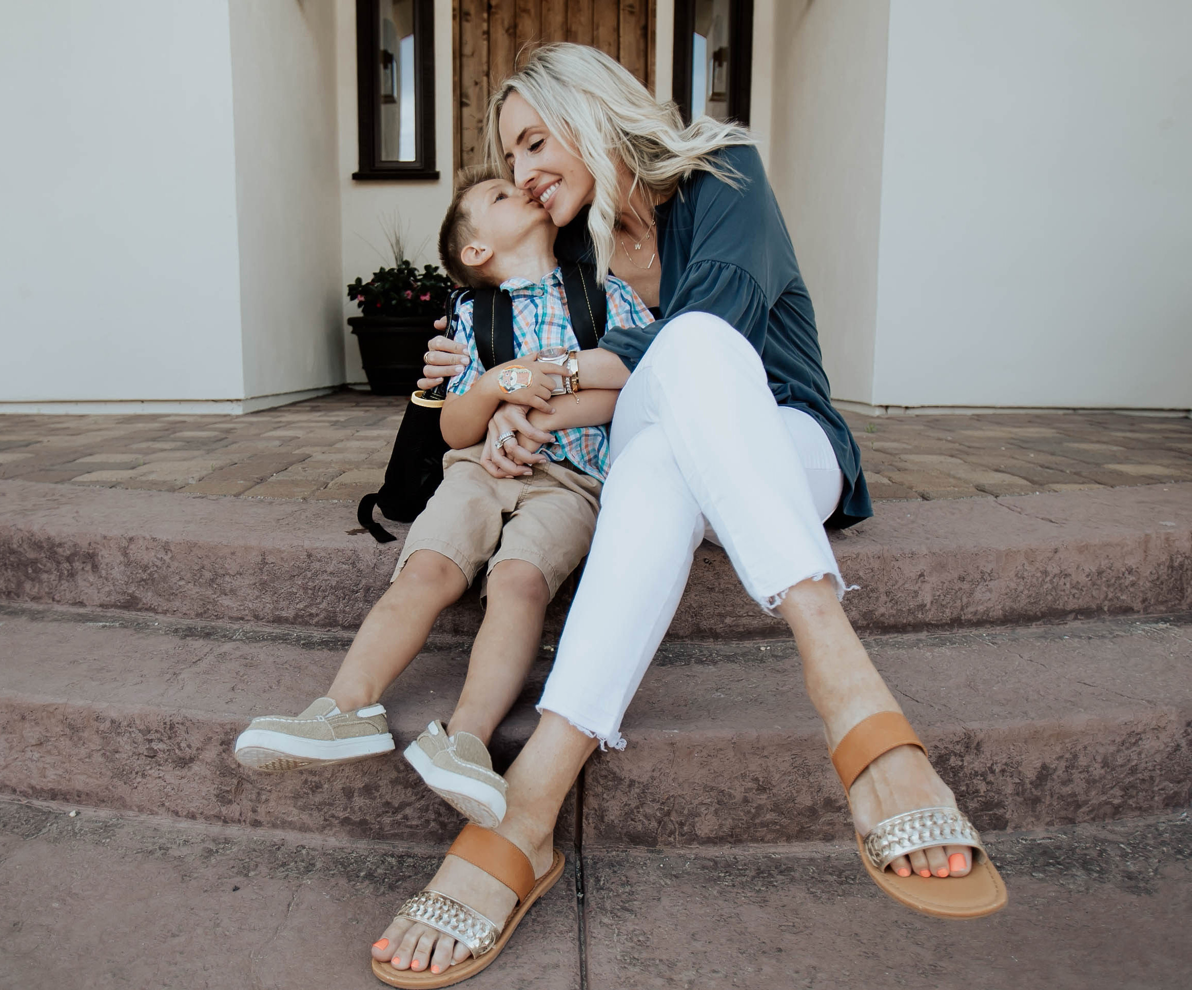 Reno, Nevada Fashion Blogger, Emily Farren Wieczorek talks all about back to school shopping with Walmart and why she loves it! 