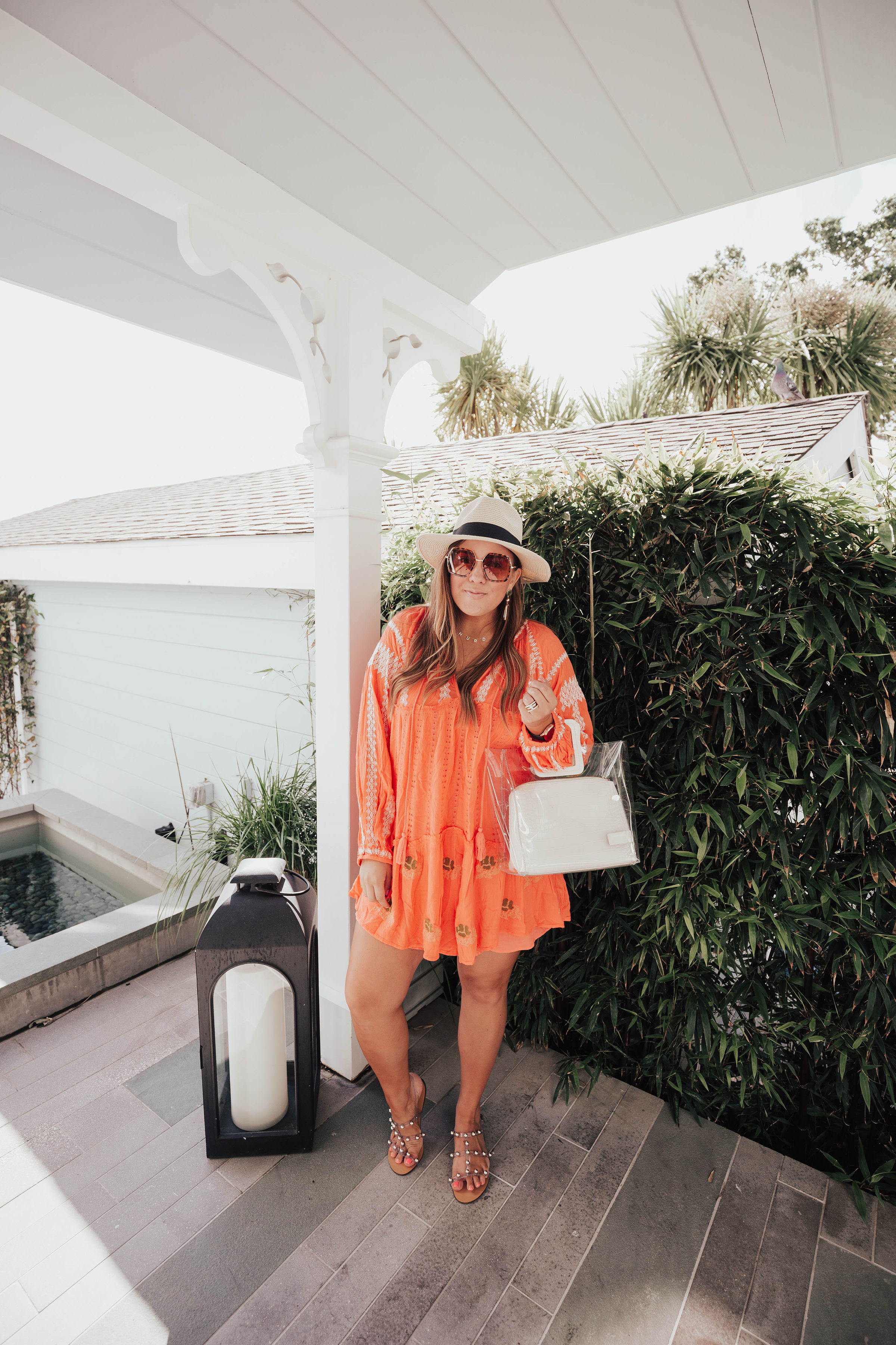 Bloggers Ashley Zeal and Emily Wieczorek from Two Peas in a Prada share all the best 4th of July Sales. They have broken down the best items from all their favorite retailers. 