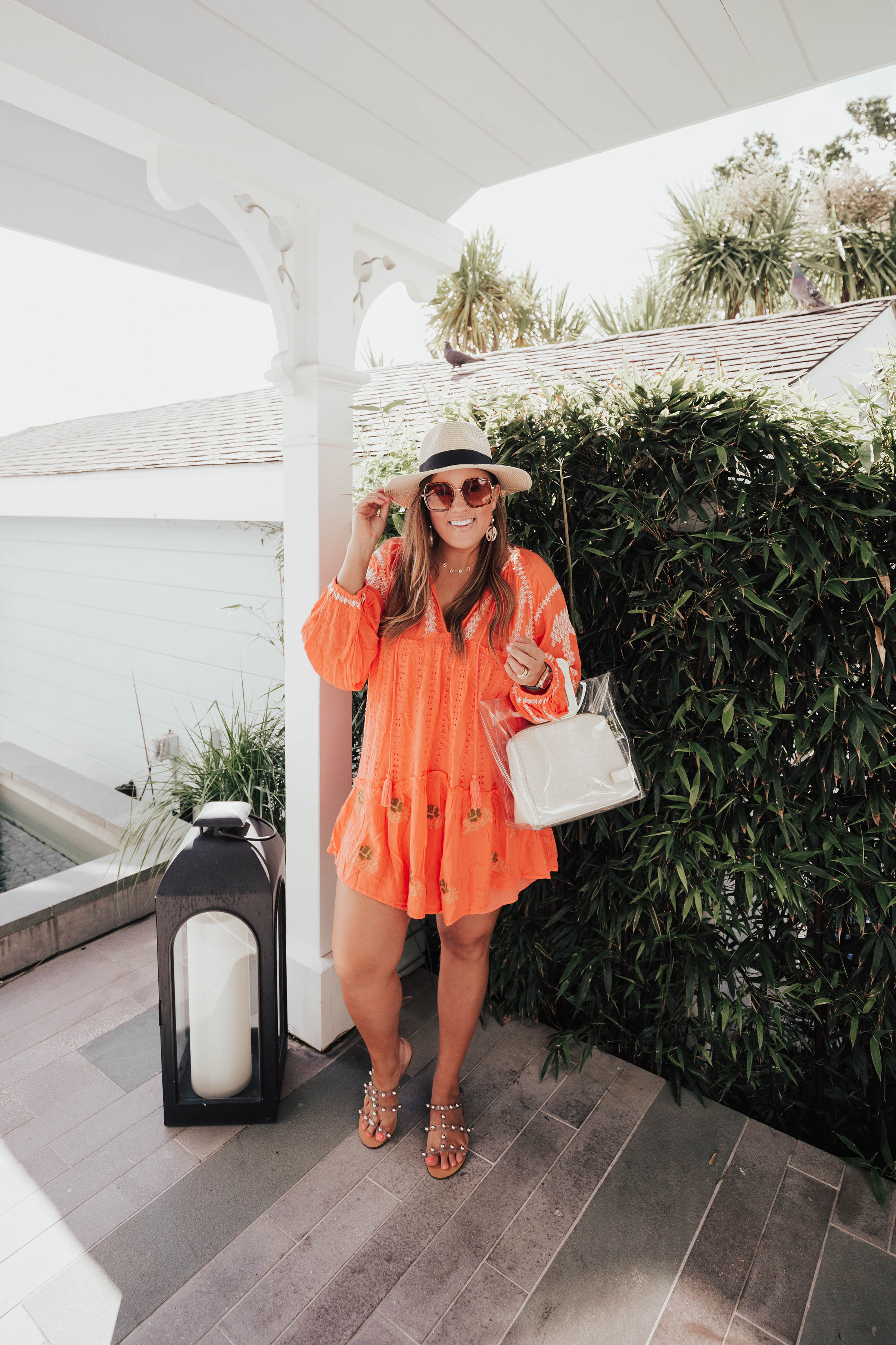 Bloggers Ashley Zeal and Emily Wieczorek from Two Peas in a Prada share all the best 4th of July Sales. They have broken down the best items from all their favorite retailers. 