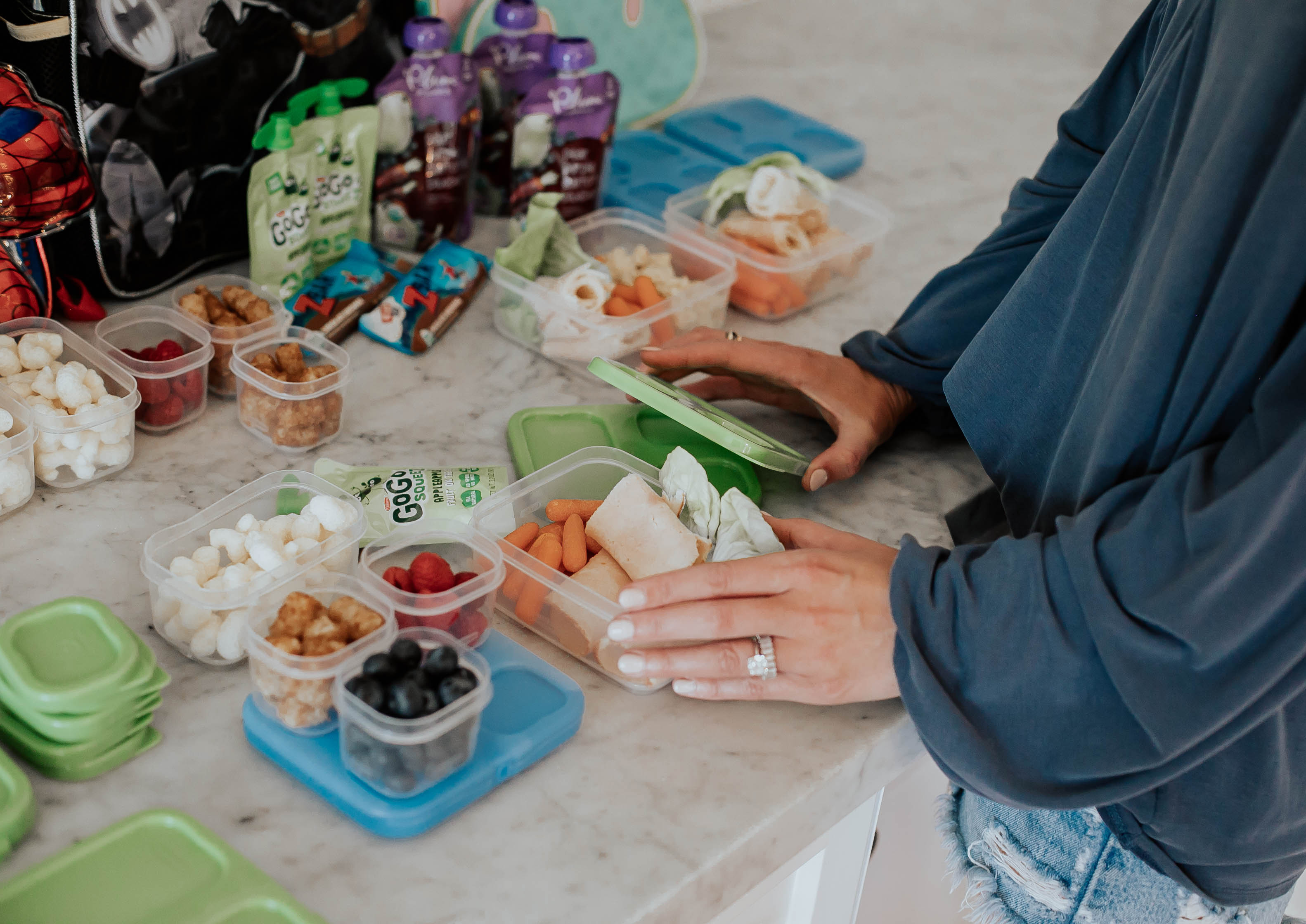 Reno NV blogger, Emily Farren Wieczorek of Two Peas in a Prada shares her top ideas for back to school lunches - Packing Lunch For My Kids