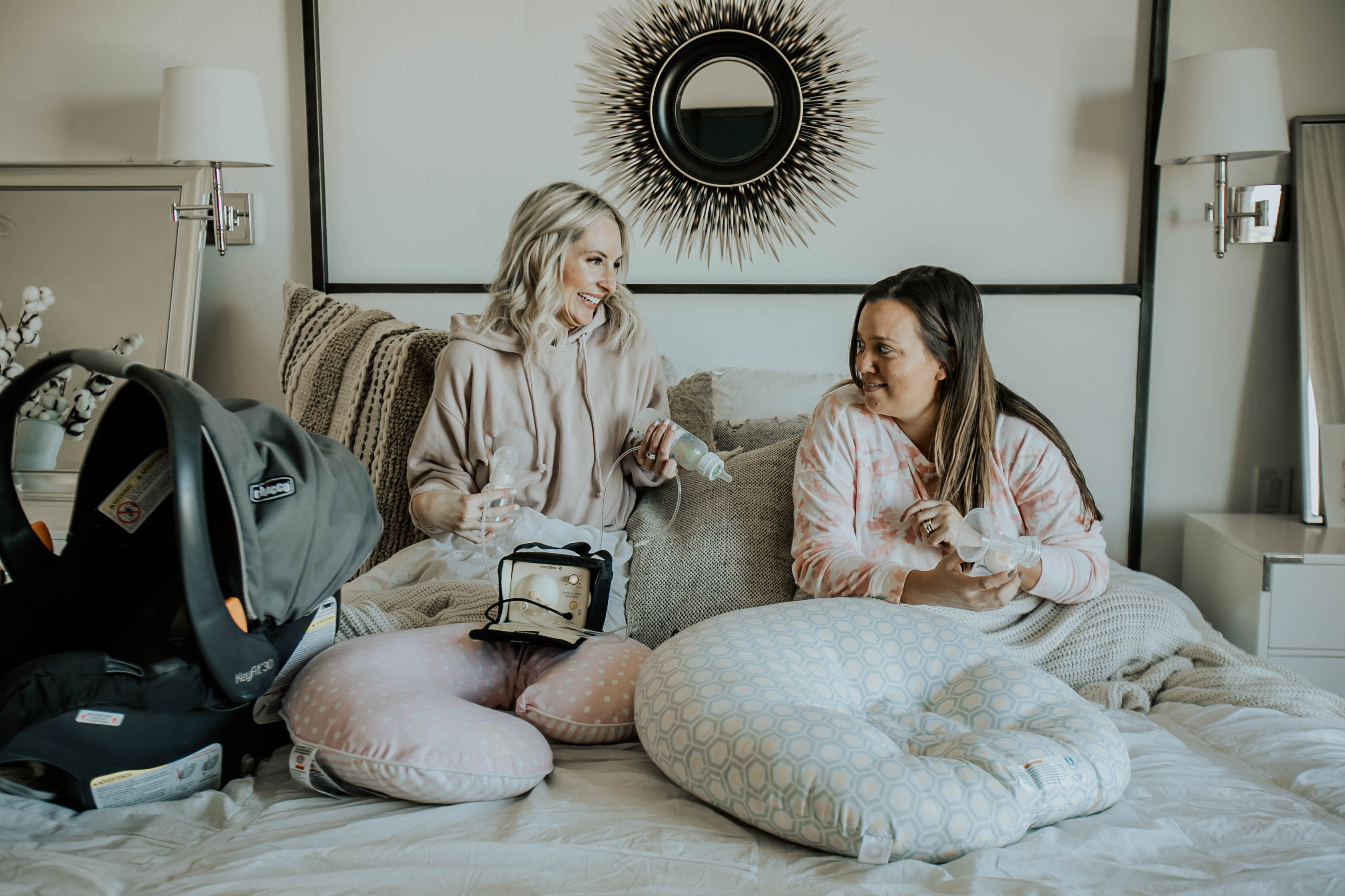 For national breastfeeding month - Reno Nevada Blogger, Emily Farren Wieczorek and her best friend Ashley Zeal talk all about her breastfeeding tips and tricks. 