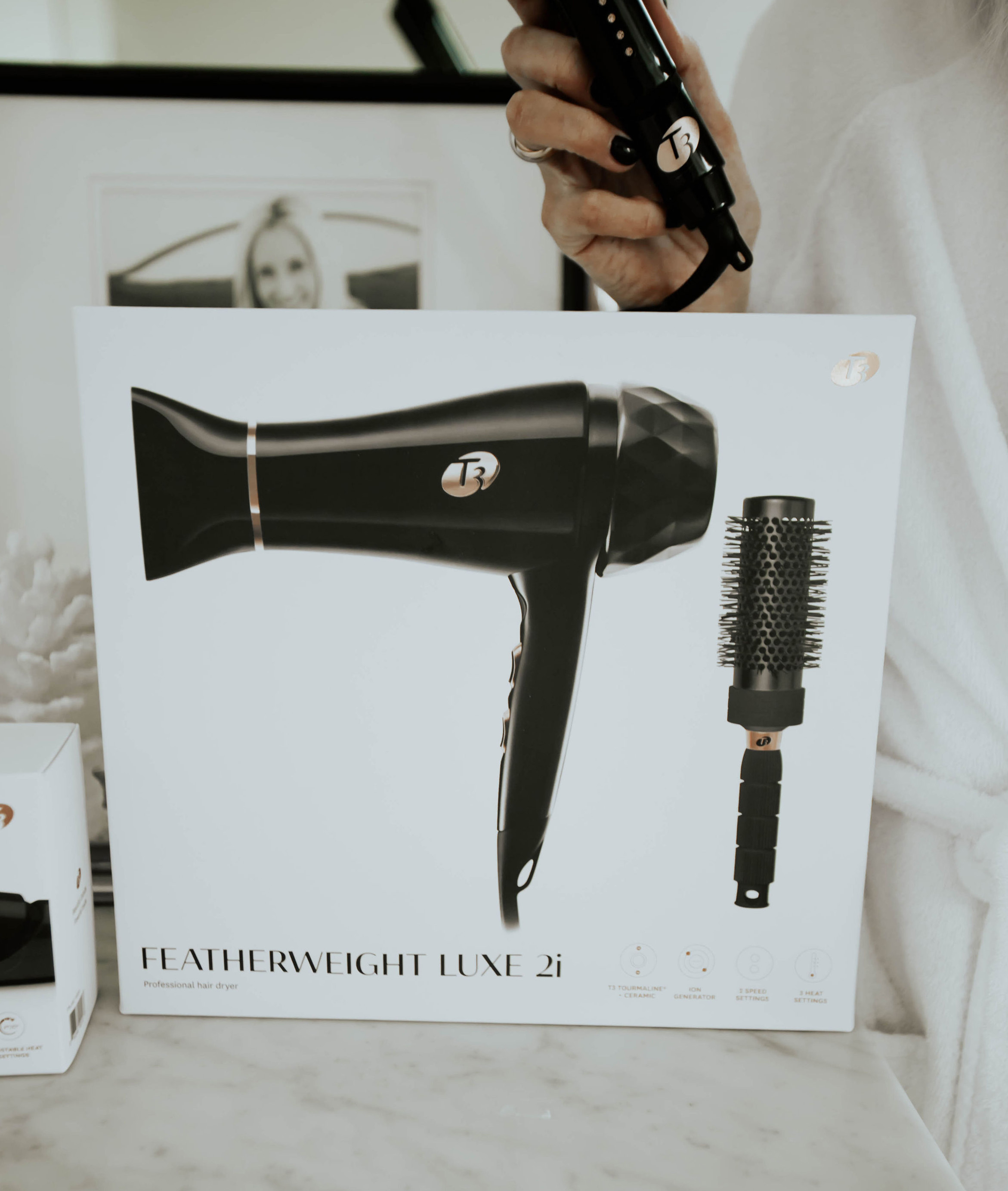 Reno, Nevada Blogger, Emily Farren Wieczorek shares How To Curl Your Hair With A Straightener - a step by step tutorial and a HUGE QVC deal on T3 Hair Tools.
