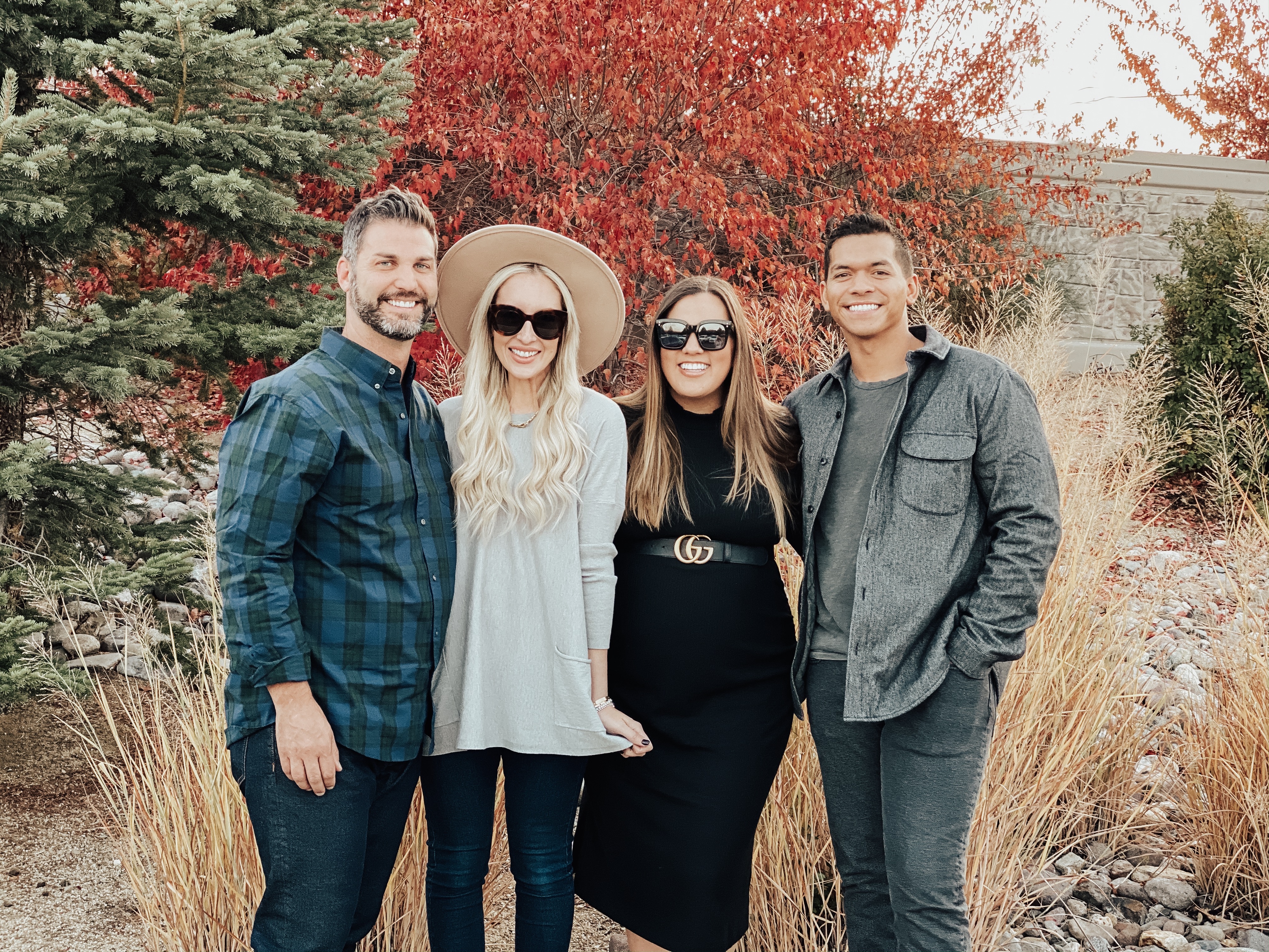 Bloggers Ashley Zeal and Emily Wieczorek share their Gift Guide for Him 2019. They are sharing the best products to buy the men in your lives this holiday season!