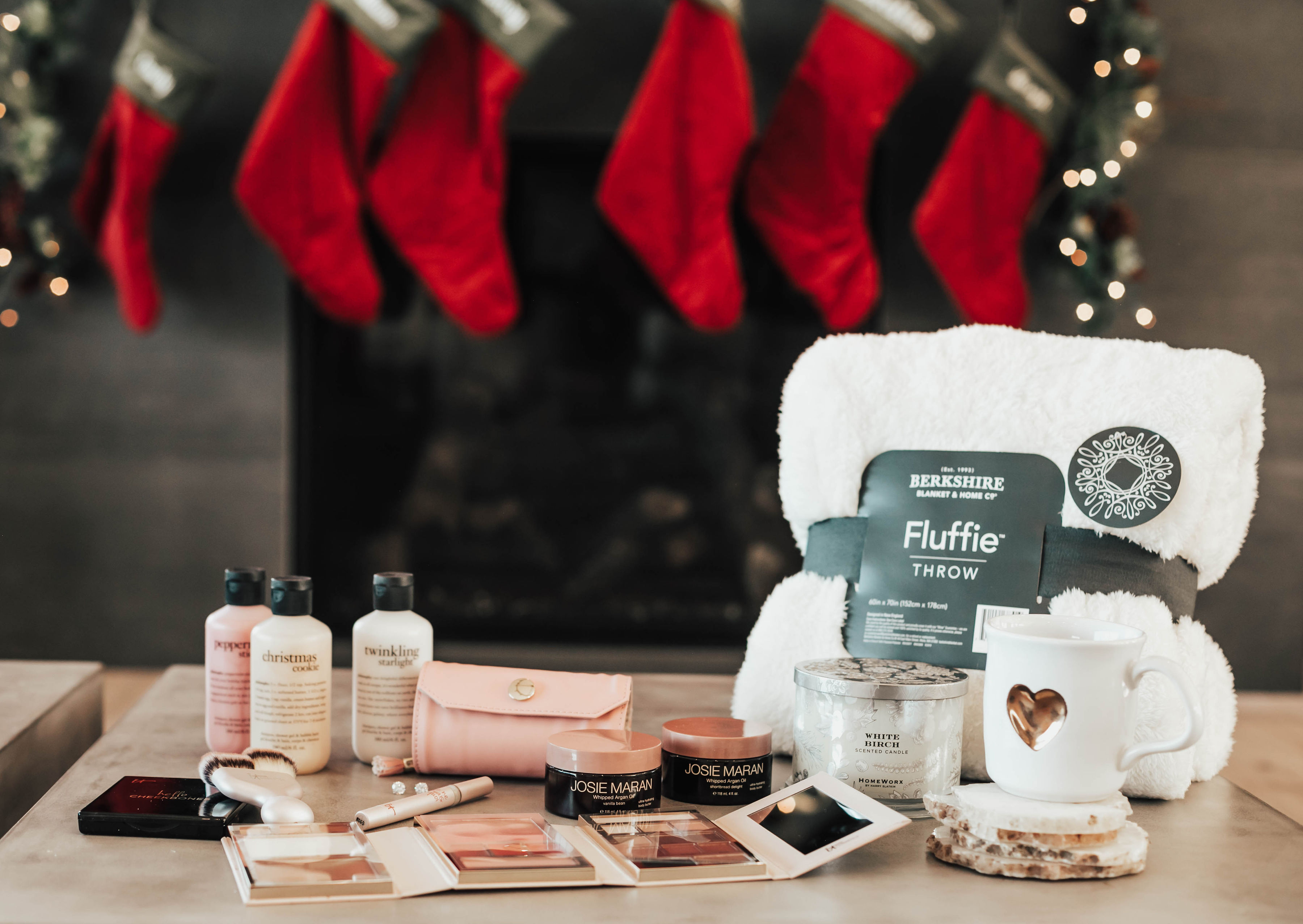 Emily Farren Wieczorek of Two Peas in a Prada shares all of her favorite gifts for the holidays from one of her favorite retailers in her QVC Gift Guide !!!