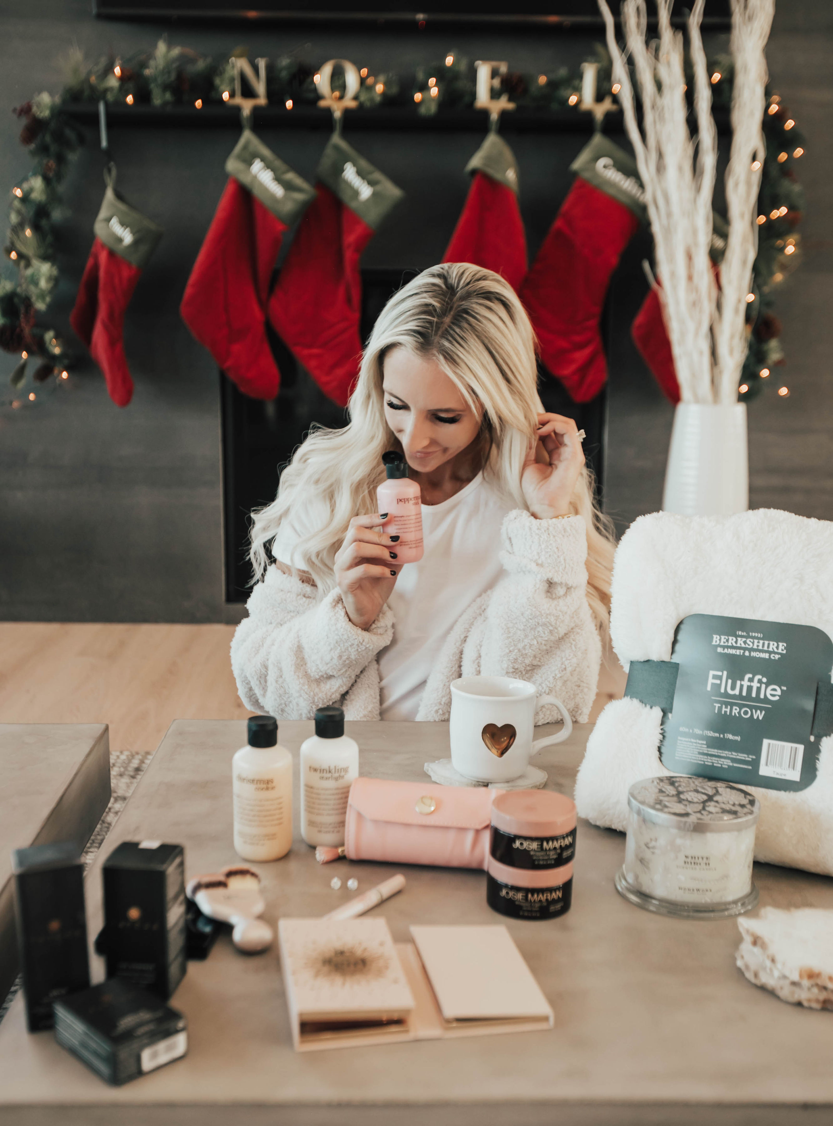 Emily Farren Wieczorek of Two Peas in a Prada shares all of her favorite gifts for the holidays from one of her favorite retailers in her QVC Gift Guide !!!
