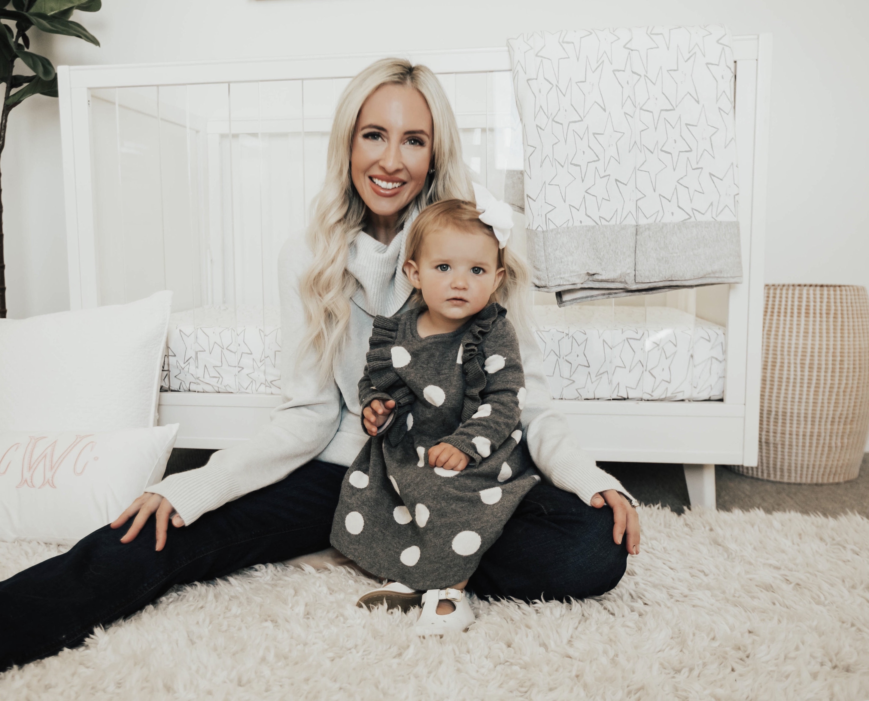 Two Peas in a Prada co founder, Emily Farren Wieczorek talks all about her daughter's new room completely outfitted by Little Star Organic - now available at Walmart. 