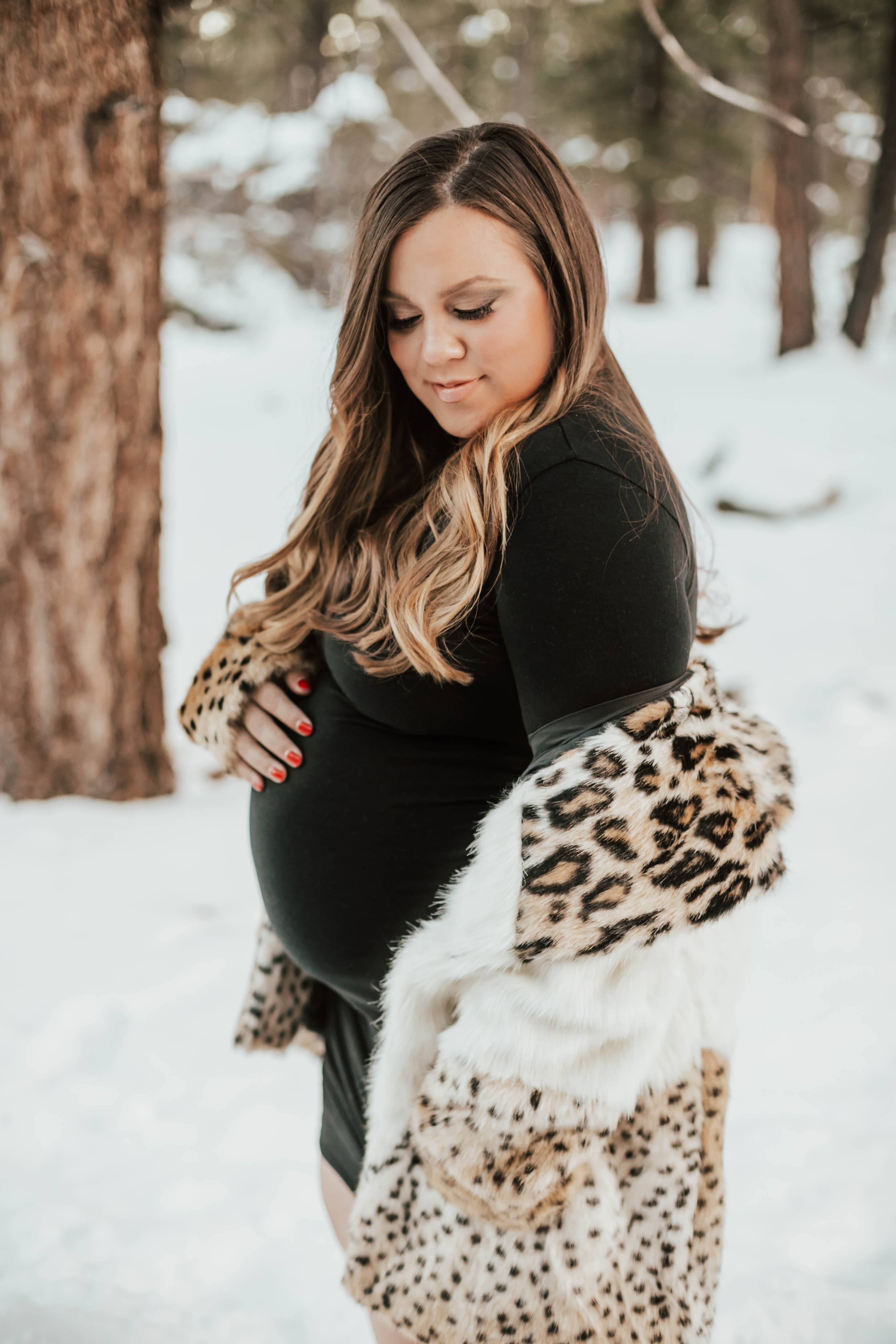 Reno blogger, Ashley Zeal from Two Peas in a Prada shares her third-trimester update. Read about her symptoms and cravings as her due date quickly approaches! 