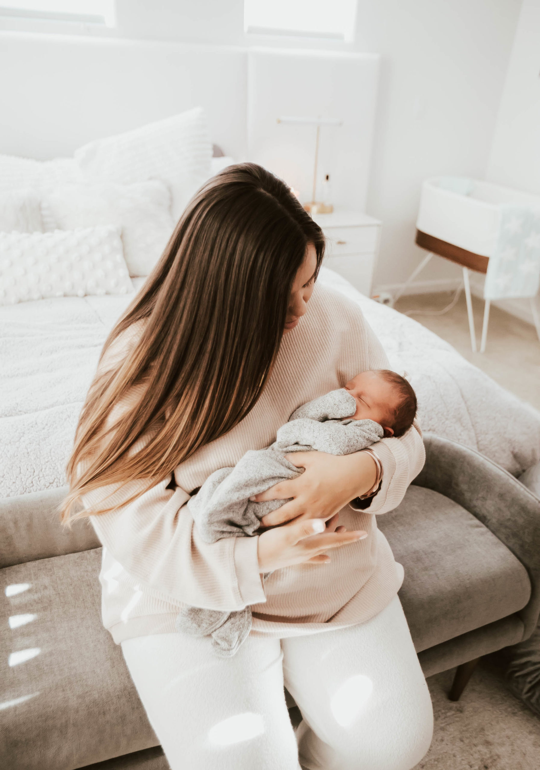 Reno blogger, Ashley Zeal, from Two Peas in a Prada shares her most used baby products. Her and baby Joe have been home a month now - find out everything they've been using. 