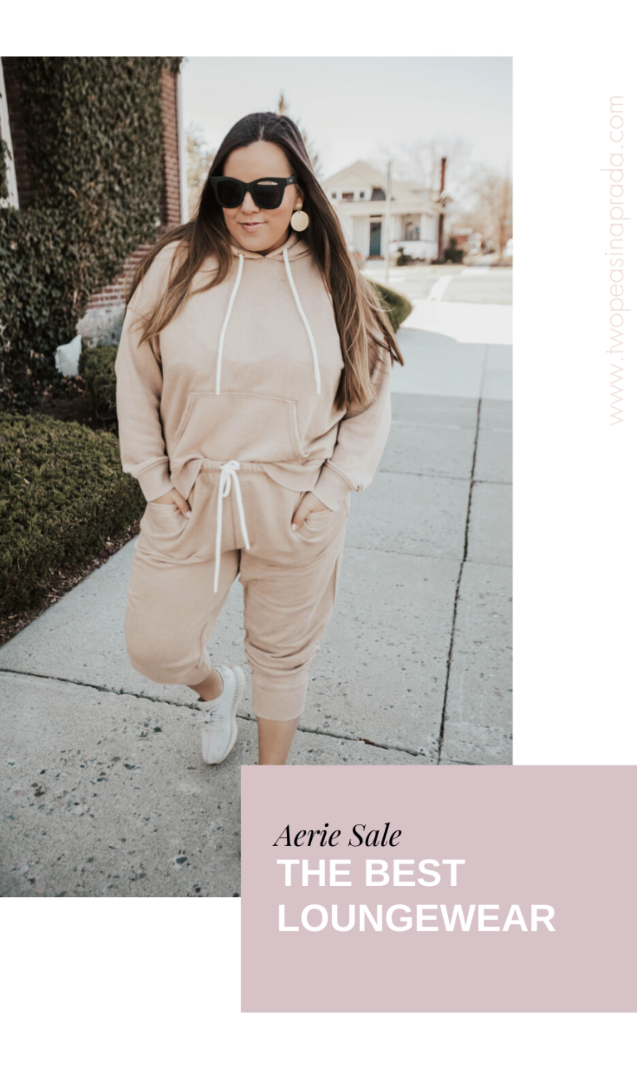 Reno blogger, Ashley Zeal, from Two Peas in a Prada shares her top picks from the Aerie Sale. Stock up on all the lounge wear!